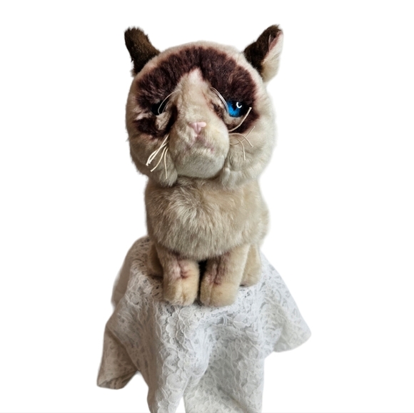 Grumpy Cat Plush Stuffed Animal by Gund 10" Tall - Picture 1 of 9